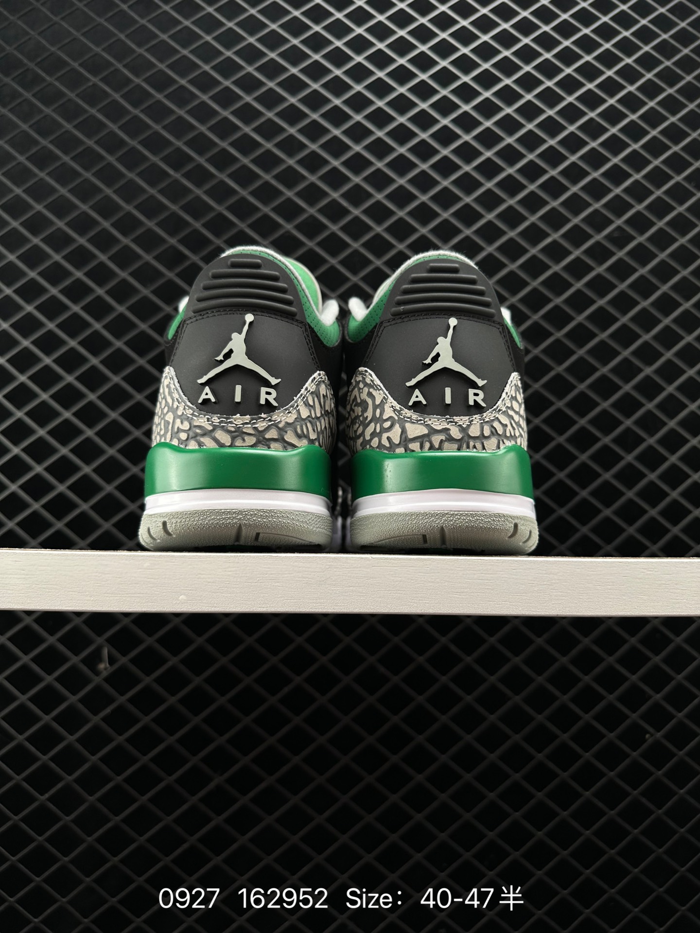 Nike Air Jordan 3 Retro